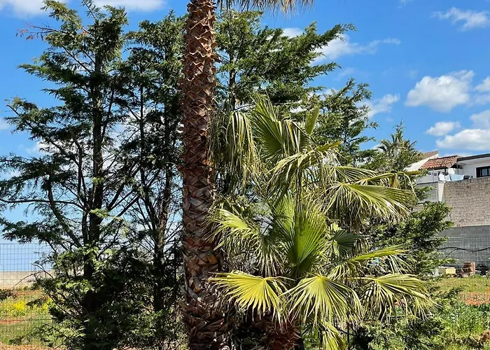 Hébergement de vacances Home27 *